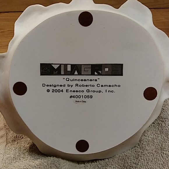 Quinceanera 2004 enesco group figurine 11.5in tall - Picture 8 of 8